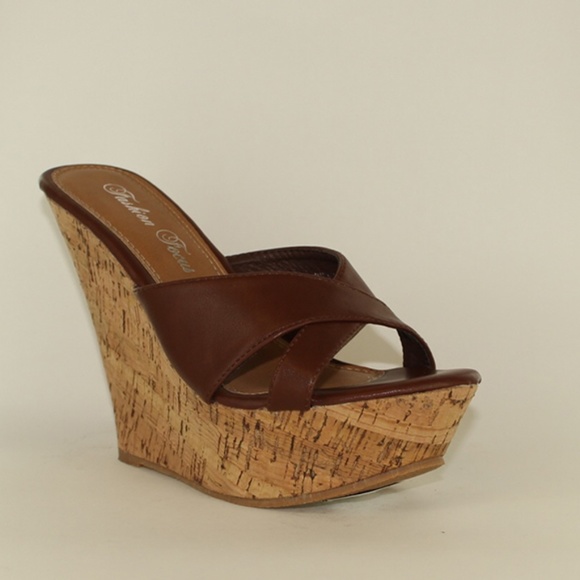 Wedge Sandals from Fashion Focus - Ardo39 Brown - Picture 2 of 2